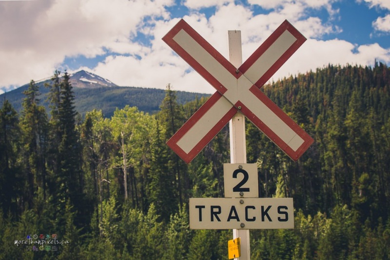 6-railway-crossing